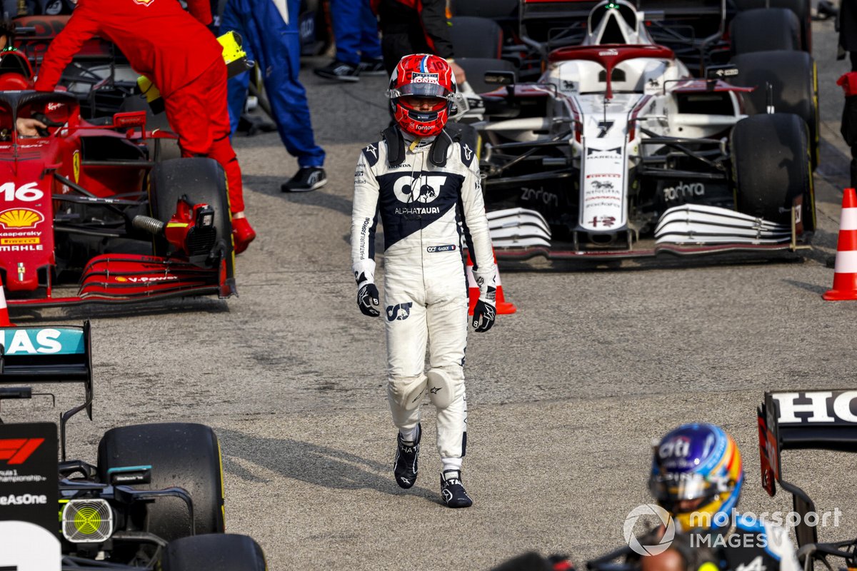 Pierre Gasly, AlphaTauri, nel Parc Ferme