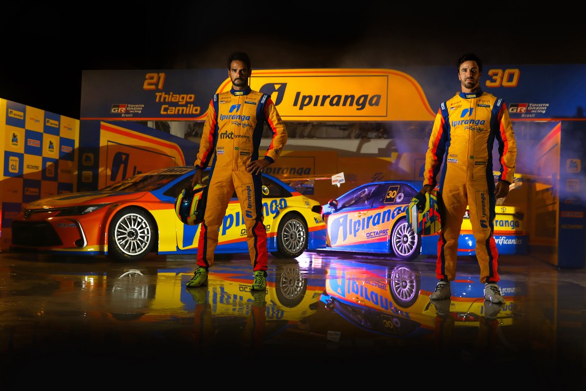 Apresentação do carro da Ipiranga Racing de 2021 com Thiago Camilo e César Ramos