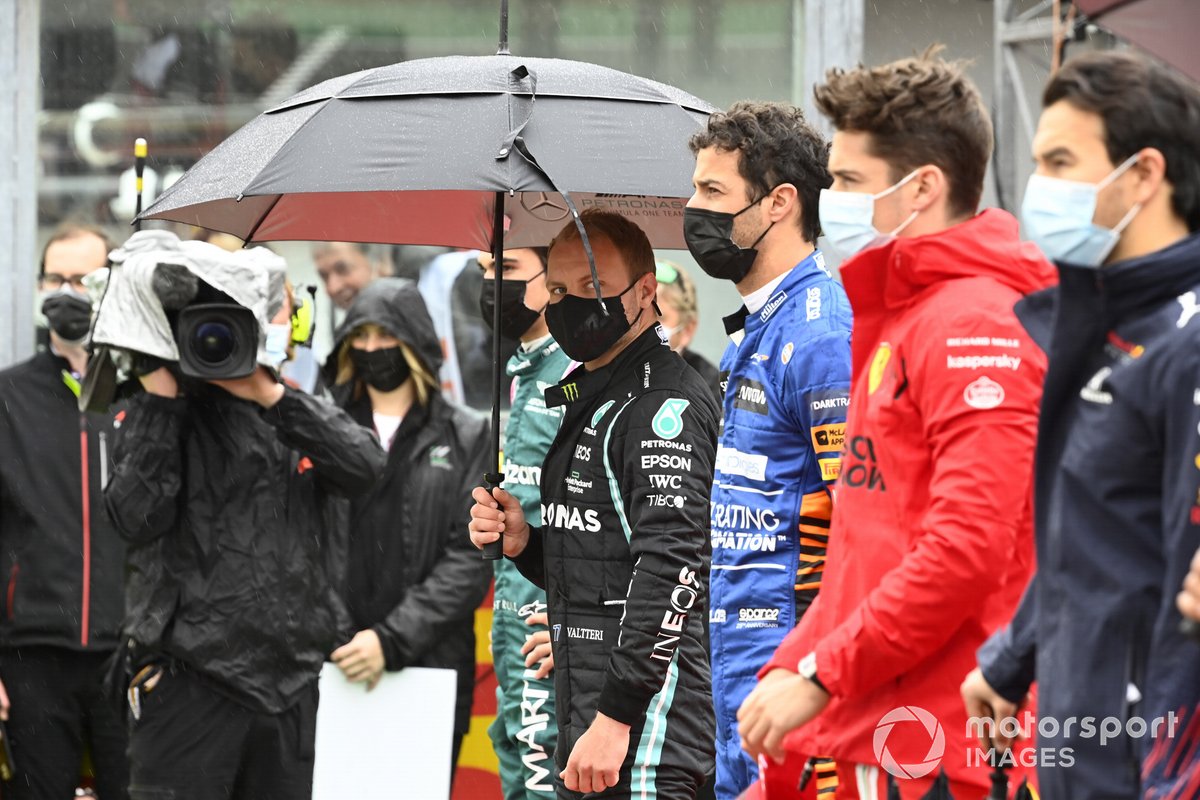 Valtteri Bottas, Mercedes W12 Daniel Ricciardo, McLaren MCL35M Charles Leclerc, Ferrari SF21