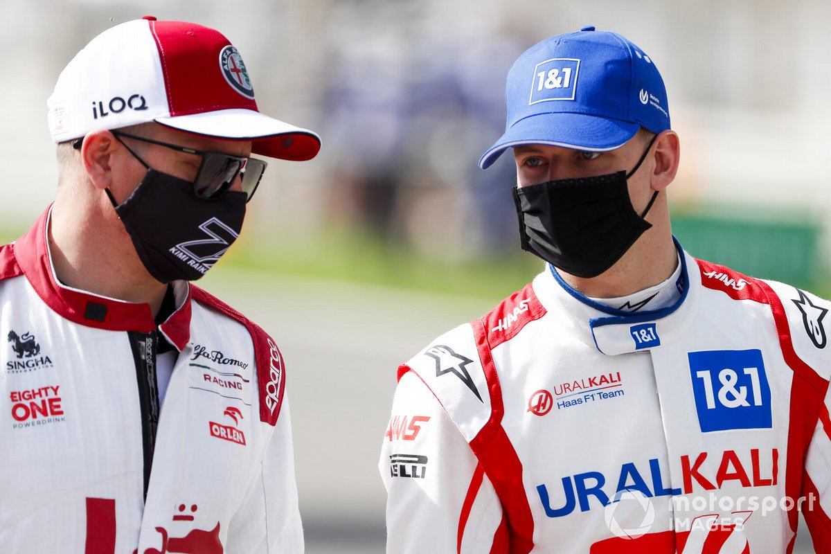 Kimi Raikkonen, Alfa Romeo y Mick Schumacher, Haas F1