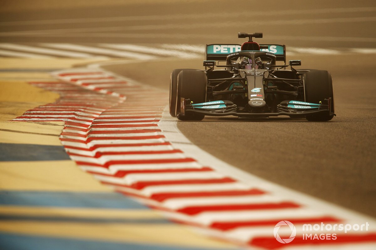 Lewis Hamilton, Mercedes W12