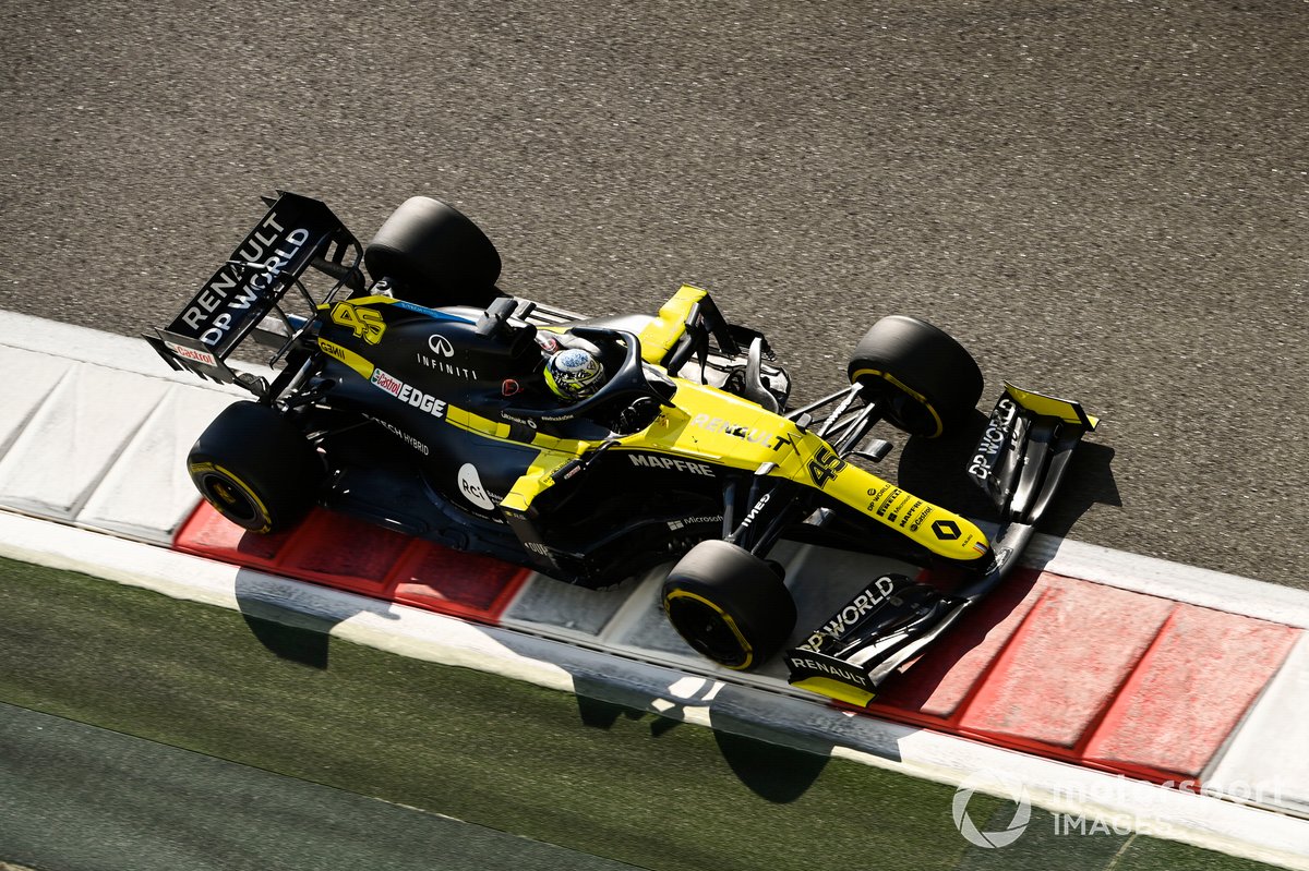 Guanyu Zhou, Renault F1 Team R.S.20
