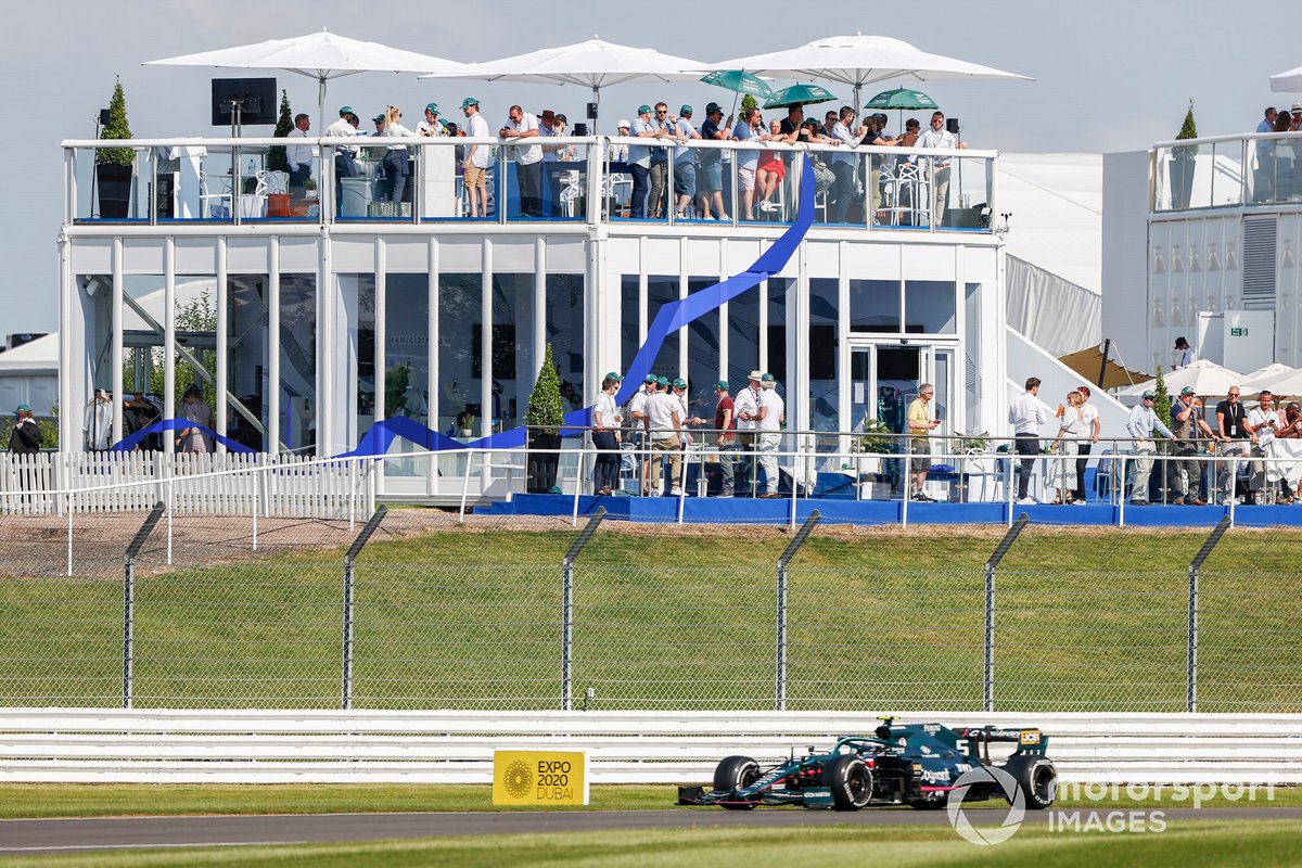 Sebastian Vettel, Aston Martin AMR21
