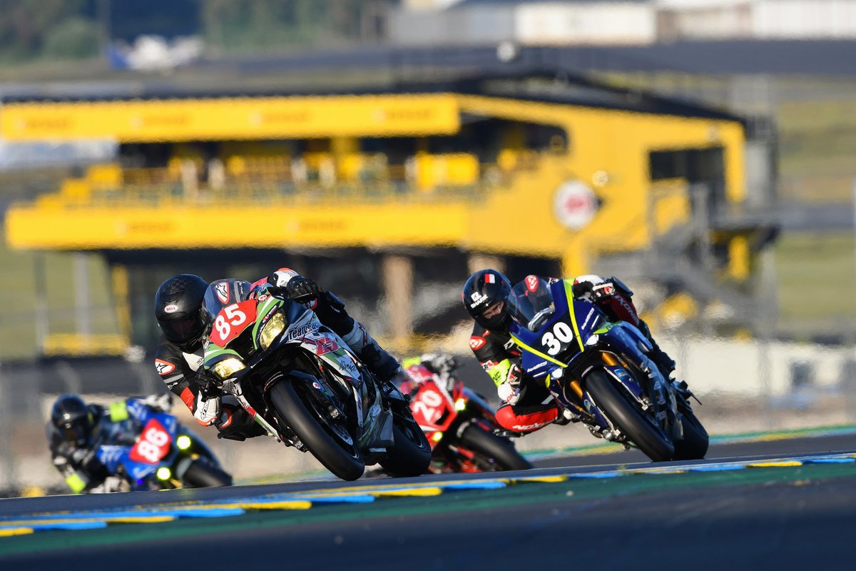 #85 Team Racing 85: Kevin Jacob, Jeremy Herault, Marc Bachelier
