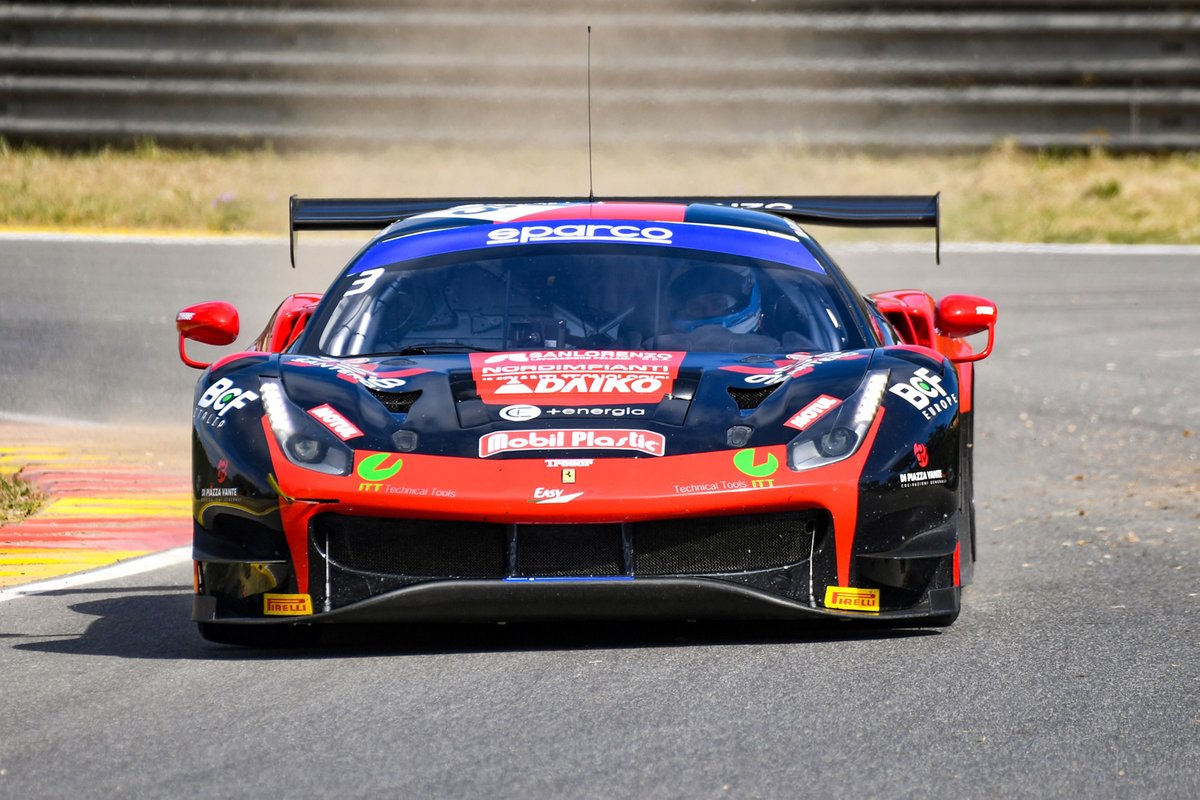#3 Easy Race, Ferrari 488 GT3 Evo: Fabrizio Crestani, Luca Filippi, Matteo Greco