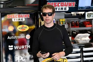 Brad Keselowski, Team Penske, Ford Fusion Alliance Truck Parts