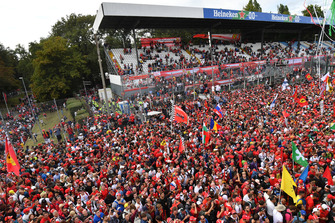 Monza fans