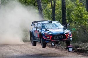 Thierry Neuville, Nicolas Gilsoul, Hyundai Motorsport Hyundai i20 Coupe WRC