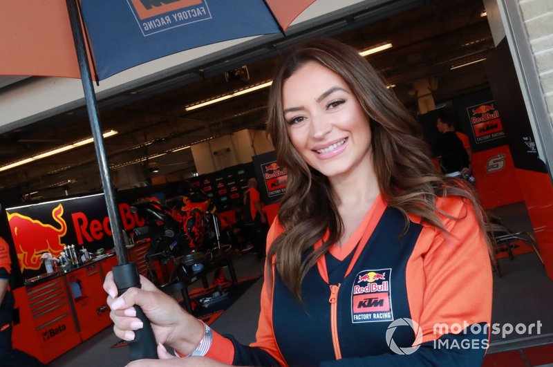 Grid girl