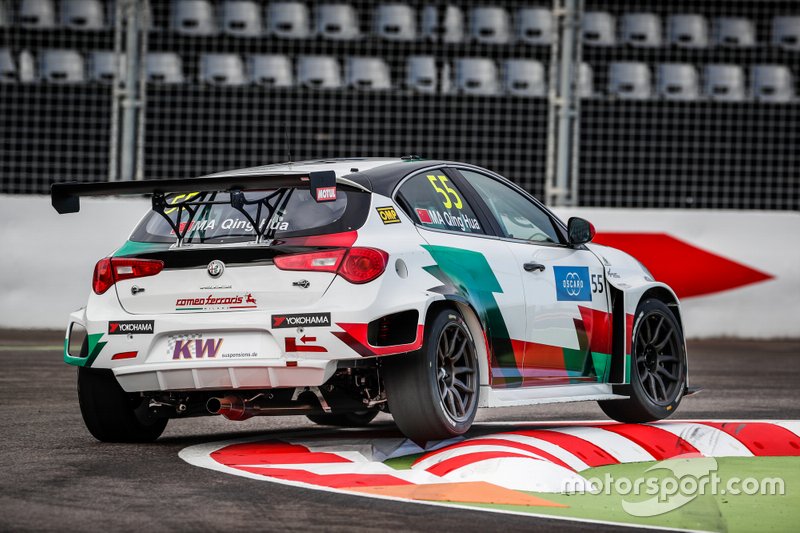 Ma Qing Hua, Team Mulsanne Alfa Romeo Giulietta TCR
