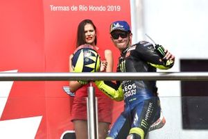 Podio: segundo puesto Valentino Rossi, Yamaha Factory Racing