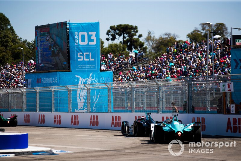 Gary Paffett, HWA Racelab, VFE-05 Oliver Turvey, NIO Formula E Team, NIO Sport 004
