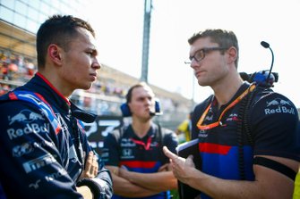 Alexander Albon, Toro Rosso, on the grid