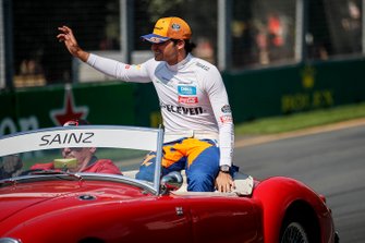 Carlos Sainz Jr., McLaren, pilotlar geçit töreninde