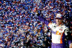 #11: Denny Hamlin, Joe Gibbs Racing, Toyota Camry FedEx Express