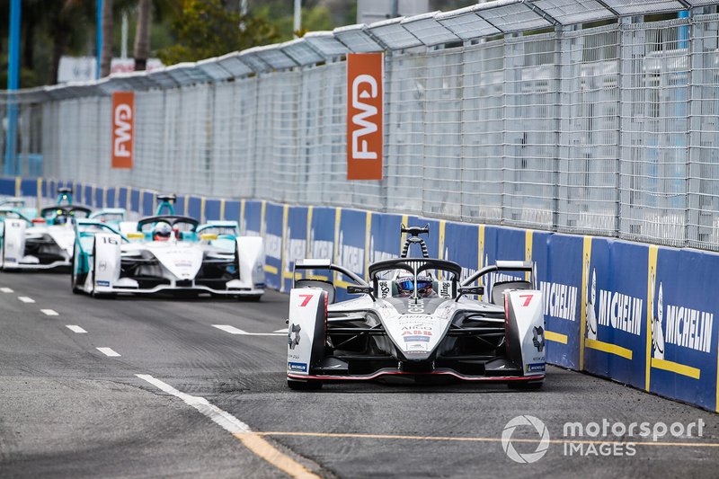 Jose Maria Lopez, Dragon Racing, Penske EV-3, Oliver Turvey, NIO Formula E Team, NIO Sport 004
