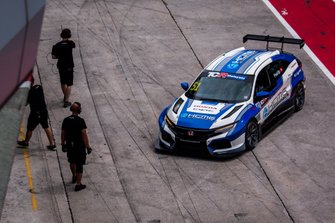 Paul Ip, KCMG, Honda Civic Type R TCR