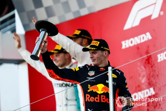 El tercero Max Verstappen, Red Bull Racing