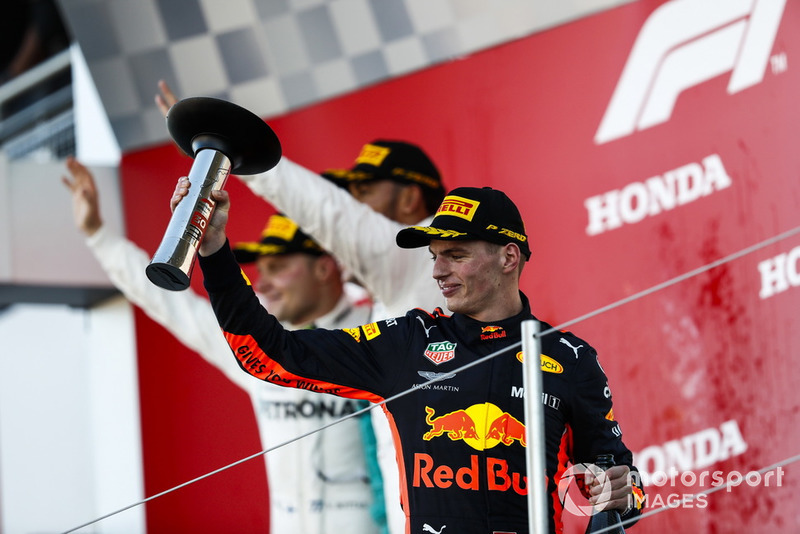 El tercero Max Verstappen, Red Bull Racing