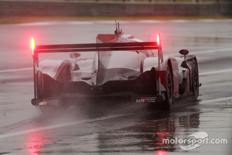 #7 Toyota Gazoo Racing Toyota TS050: Mike Conway, Kamui Kobayashi, Jose Maria Lopez