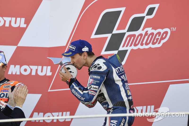 Podium: ganador, Jorge Lorenzo, Yamaha Factory Racing