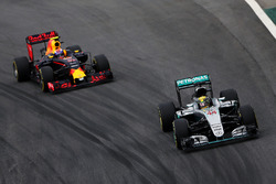 Lewis Hamilton, Mercedes AMG F1 W07 Hybrid