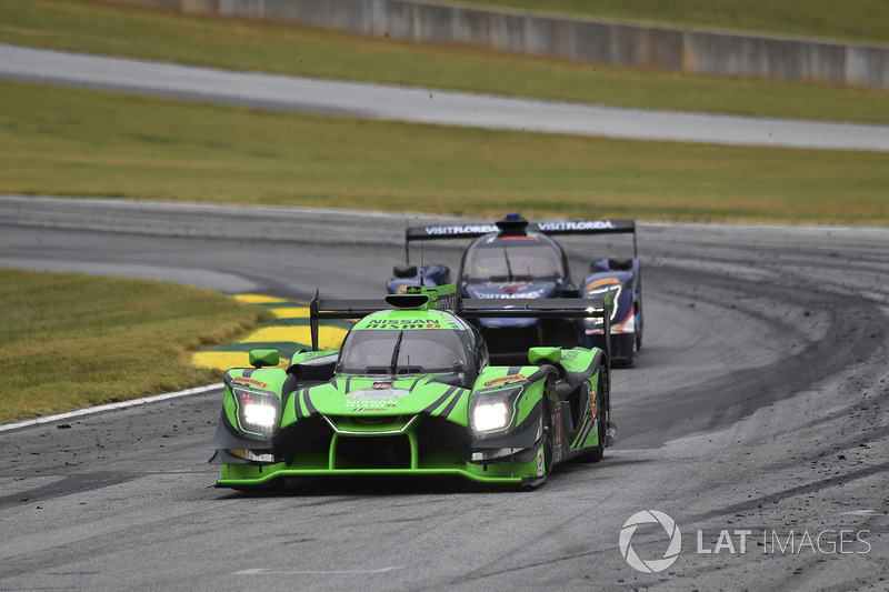 #22 Tequila Patron ESM Nissan DPi: Pipo Derani, Johannes van Overbeek, Bruno Senna