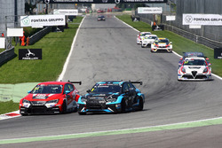James Nash, Lukoil Craft-Bamboo Racing, SEAT León TCR, Stefano Comini, Comtoyou Racing, Audi RS3 LMS