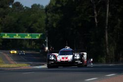 #1 Porsche Team Porsche 919 Hybrid: Neel Jani, Andre Lotterer, Nick Tandy