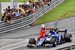 Sebastian Vettel, Ferrari accetta un passaggio da Pascal Wehrlein, Sauber C36