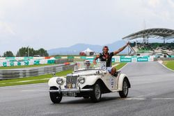 Carlos Sainz Jr., Scuderia Toro Rosso on the drivers parade