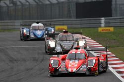 №25 CEFC Manor TRS Racing Oreca 07 Gibson: Роберто Гонсалес, Симон Труммер, Виталий Петров