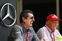 Guenther Steiner, Team Principal, Haas F1 Team, Niki Lauda, Non-Executive Chairman, Mercedes AMG