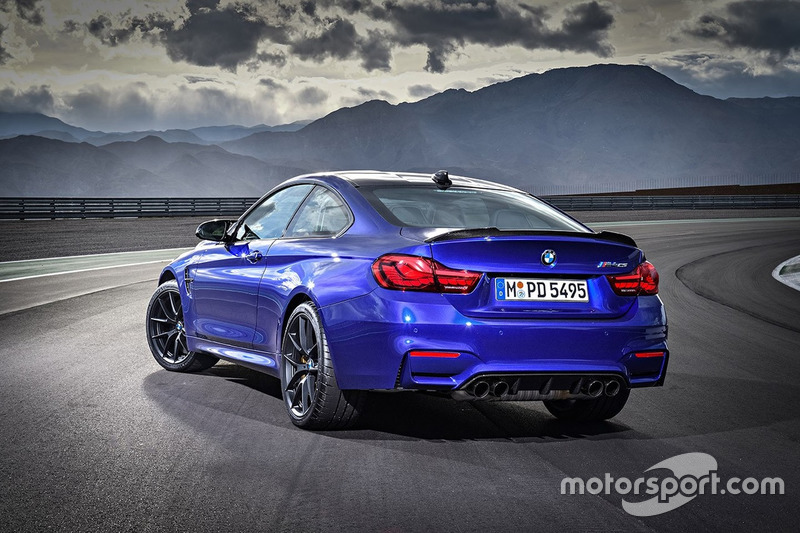 BMW M4 CS