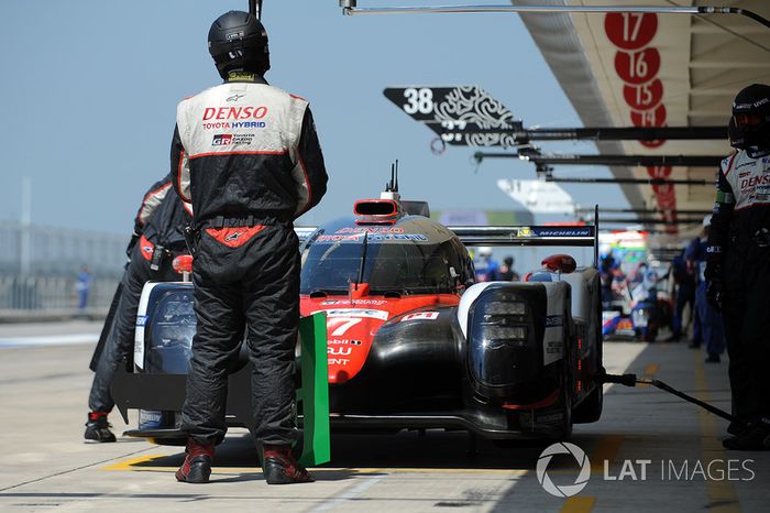#7 Toyota Gazoo Racing Toyota TS050 Hybrid: Mike Conway, Kamui Kobayashi, Jose Maria Lopez