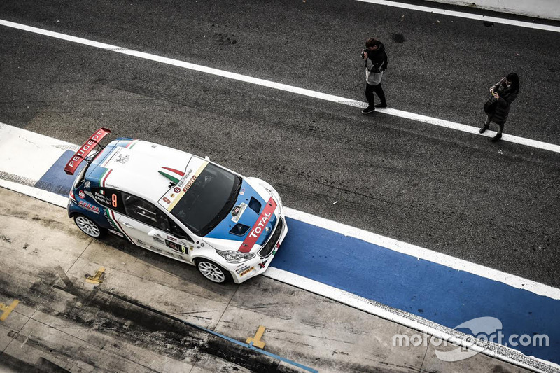 Paolo Andreucci y Anna Andreucci, Peugeot 208 T16