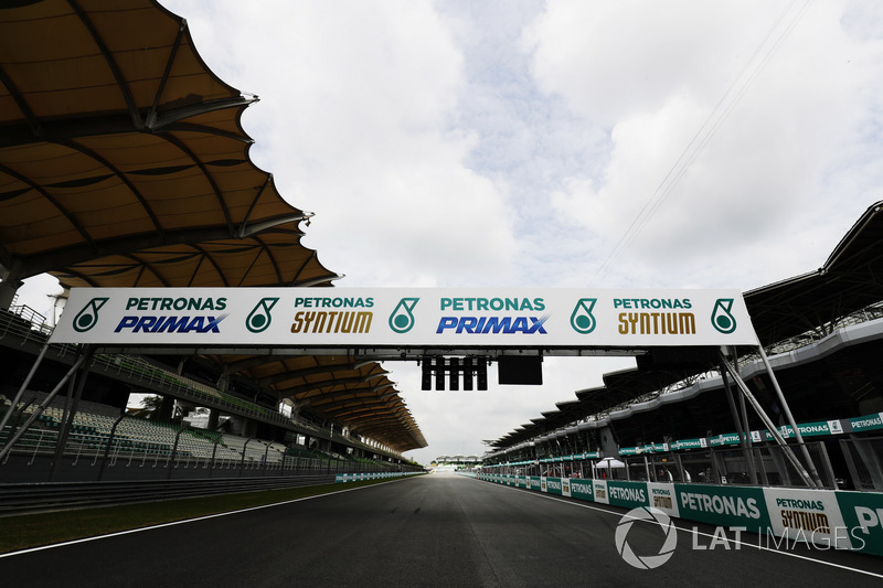 Lurusan start-finis Sepang