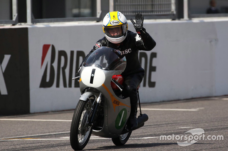 Kazuyoshi Hoshino, Honda RC 164