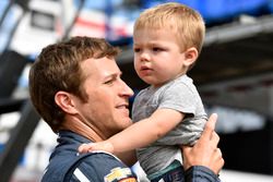 Kasey Kahne, Hendrick Motorsports Chevrolet, mit Sohn Tanner