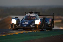 #36 Signatech Alpine A470 Gibson: Gustavo Menezes, Romain Dumas, Matt Rao