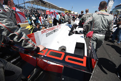 #1 Porsche Team Porsche 919 Hybrid: Neel Jani, Andre Lotterer, Nick Tandy