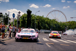 Gary Paffett, Mercedes-AMG Team HWA, Mercedes-AMG C63 DTM, Augusto Farfus, BMW Team RMG, BMW M4 DTM