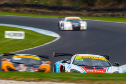 #59 McLaren 650S GT3: Fraser Ross, Warren Luff
