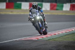 #21 Yamaha Factory Racing Team: Katsuyuki Nakasuga, Alex Lowes, Michael Van Der Mark