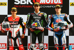 Yarış galibi Toprak Razgatlioglu, Puccetti Racing, 2. Michael Ruben Rinaldi, third place Florian Marino