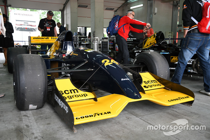 Minardi M192L