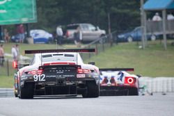 #912 Porsche Team North America Porsche 911 RSR: Gianmaria Bruni, Laurens Vanthoor