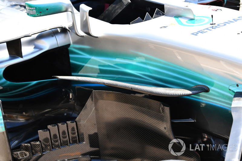 Mercedes-Benz F1 W08: Windabweiser und Luftleitbleche