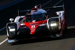 #8 Toyota Gazoo Racing Toyota TS050 Hybrid: Anthony Davidson, Sébastien Buemi, Kazuki Nakajima