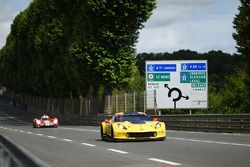 #64 Corvette Racing Corvette C7.R: Oliver Gavin, Tommy Milner, Marcel Fassler